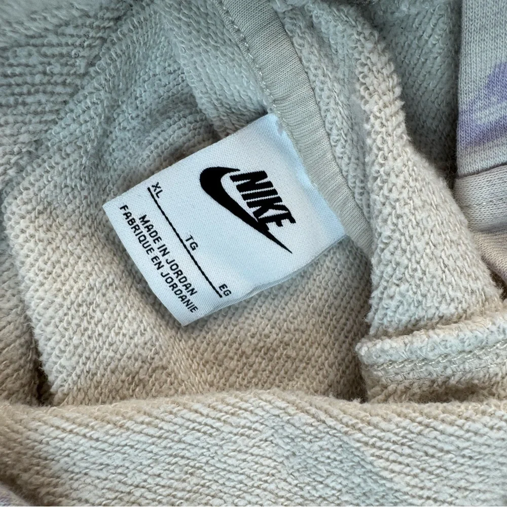Nike Kids Cream and Light Purple Hoodie Set - Picture 3 of 11